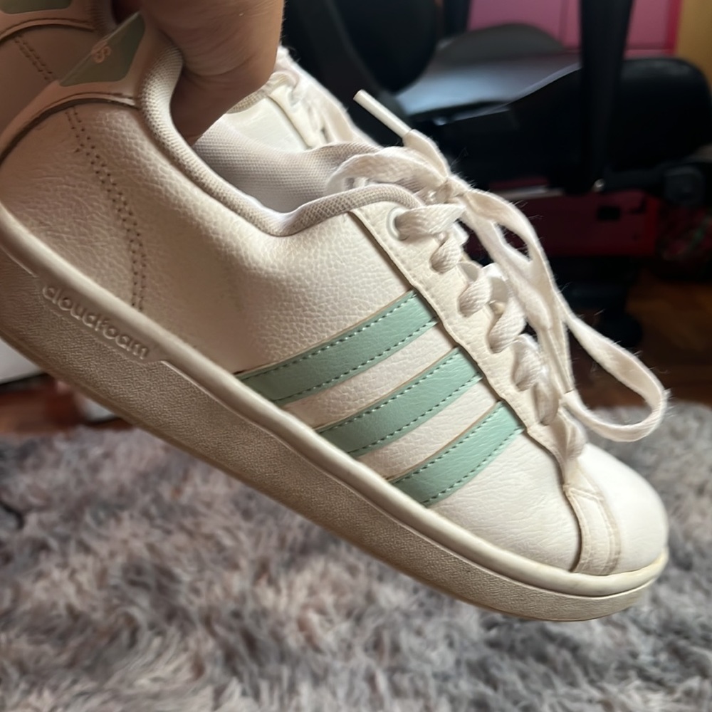 Adidas - Picture 6 of 6